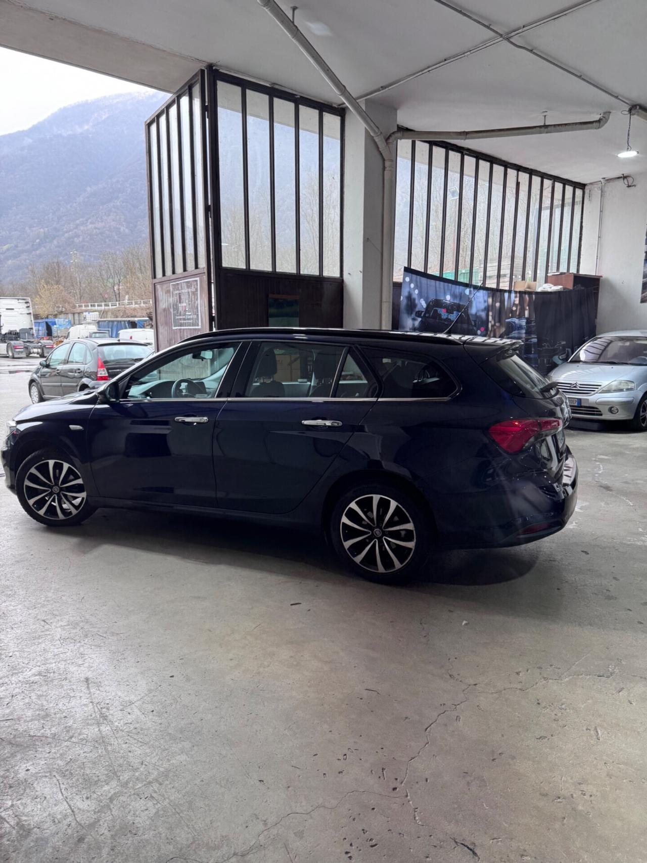Fiat Tipo 1.6 Mjt S&S DCT SW Easy Business