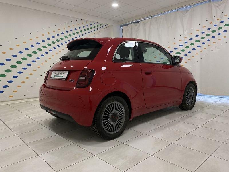 FIAT 500e 42 kWh Passion