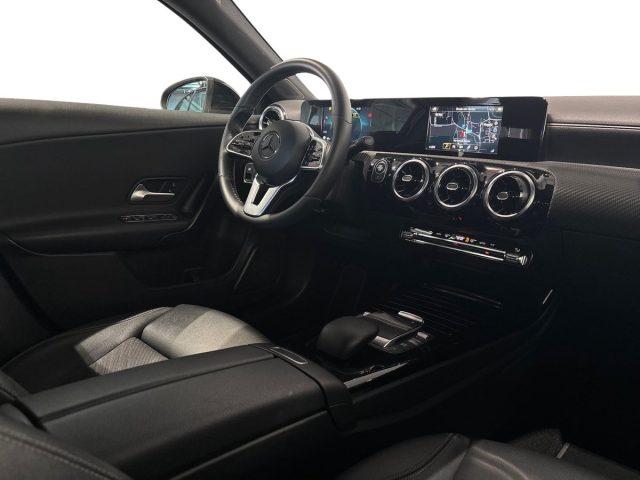 MERCEDES-BENZ A 180 d Automatic Business