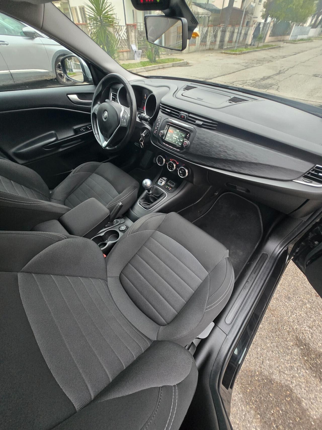 Alfa Romeo Giulietta 1.6 JTDm 120 CV Business