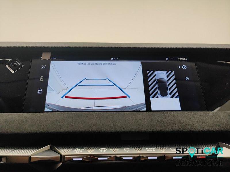 DS DS4 N°4 ÉTOILE ALCANTARA