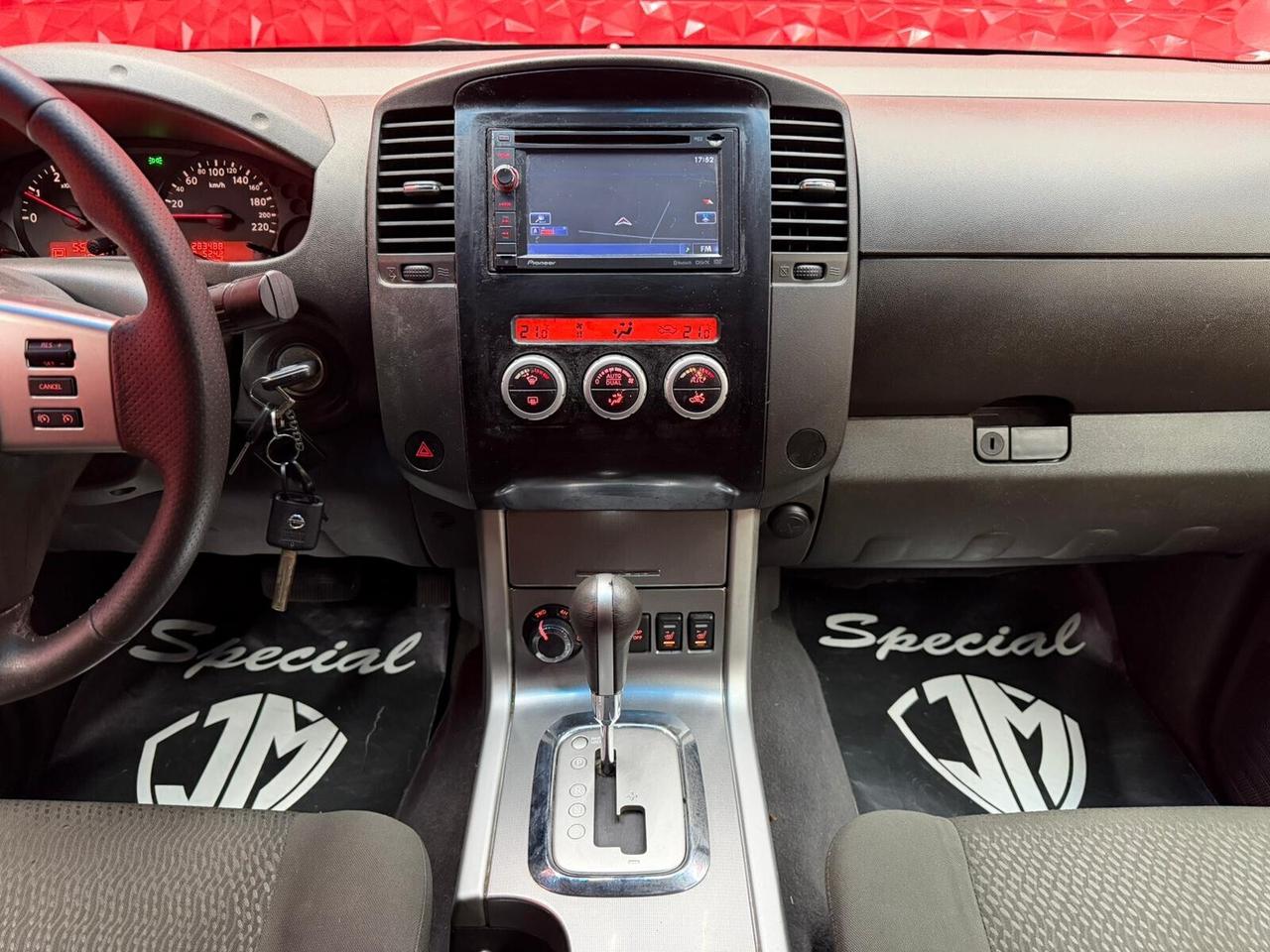 Nissan Navara 2.5 dCi 190CV 4 porte Double Cab LE UNICO PROPRIETARIO