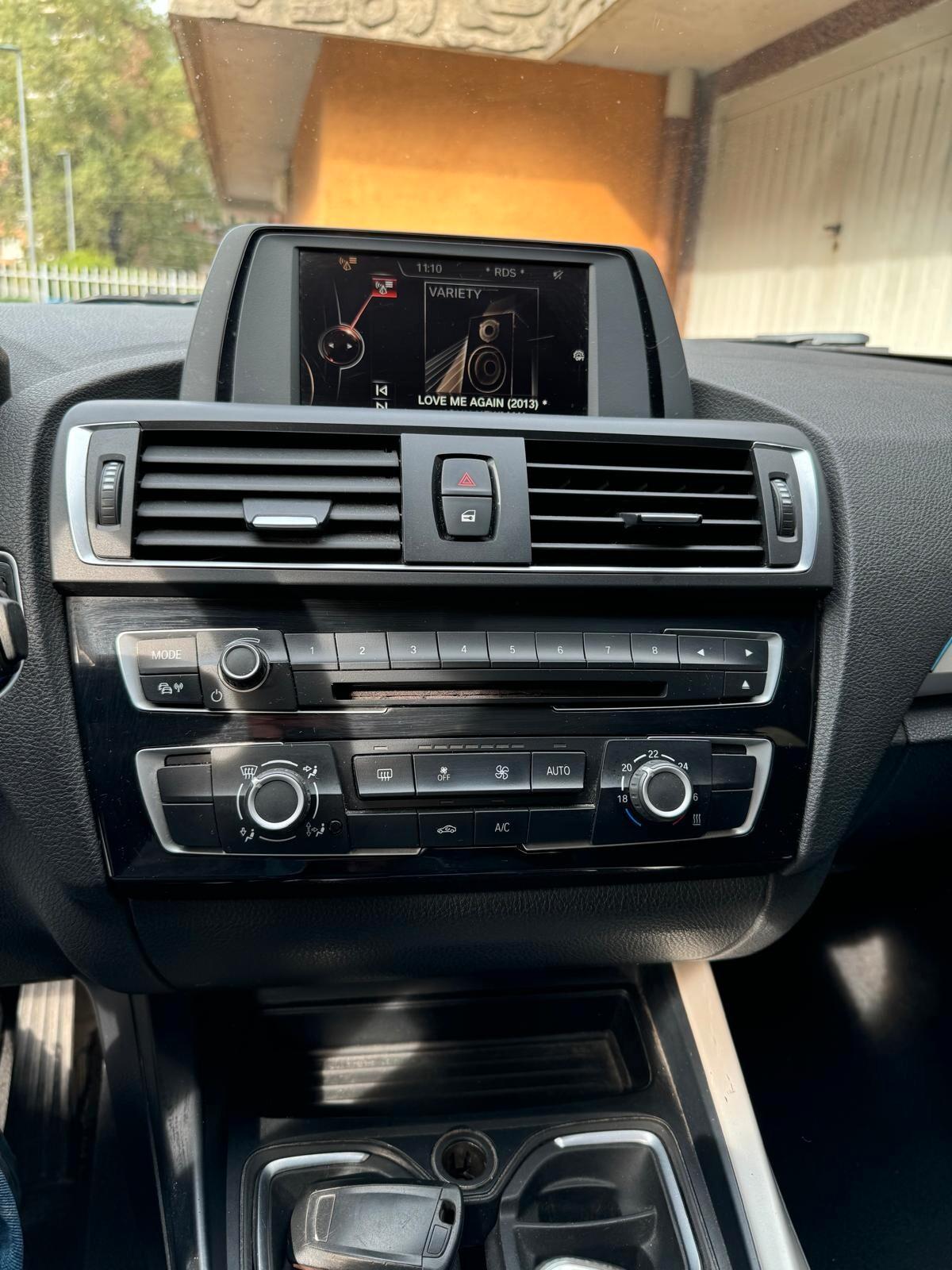 Bmw 116 116d 5p. Advantage
