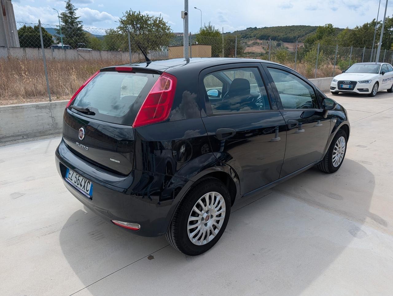Fiat Punto 1.4 8V 5 porte Easypower Young Gpl '15