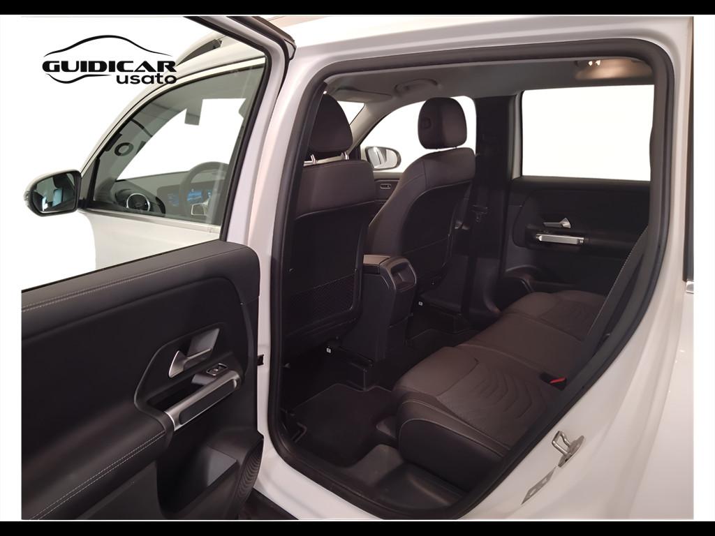 Mercedes-Benz GLB - X247 2023 - GLB 180 d Progressive Advanced auto