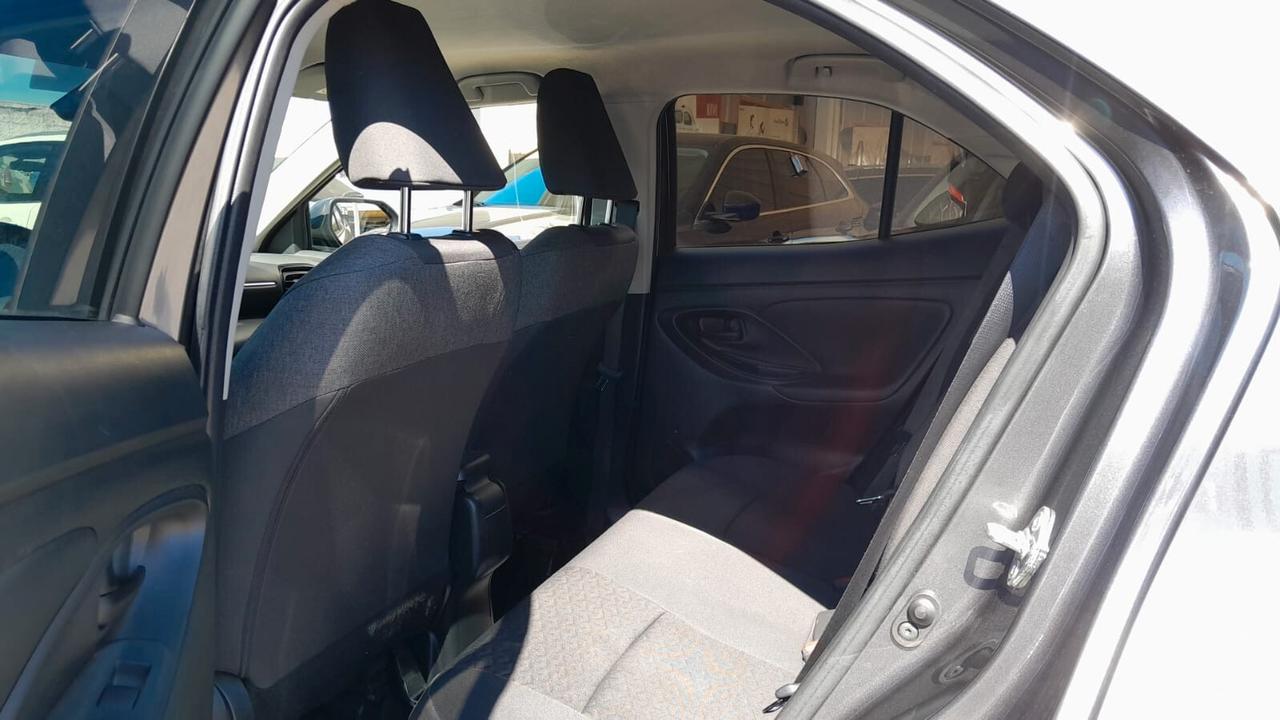 Toyota Yaris Cross 1.5 Hybrid 5p. E-CVT Business