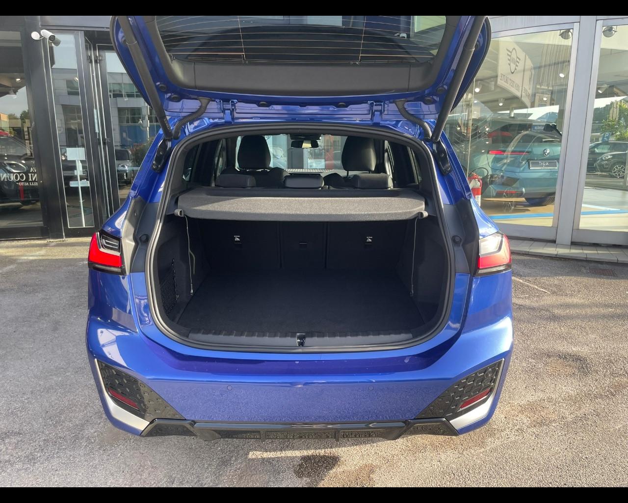 BMW Serie 2 A.T. (U06) - 220i 48V Active Tourer Msport