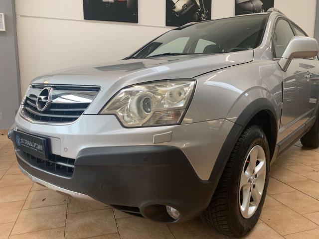 Opel Antara Antara 3.2 V6 Cosmo auto 4x4