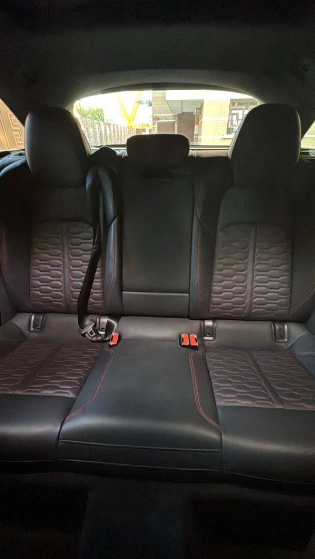 AUDI RS6 Avant 4.0 TFSI V8 quattro tiptronic