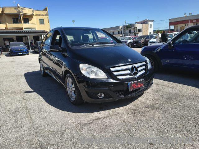 MERCEDES-BENZ B 180 CDI Executive