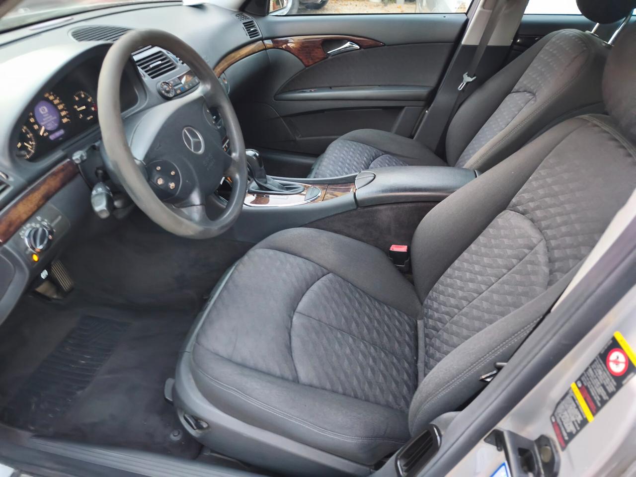 MERCEDES E320 CDI KM260MILA BERLINA