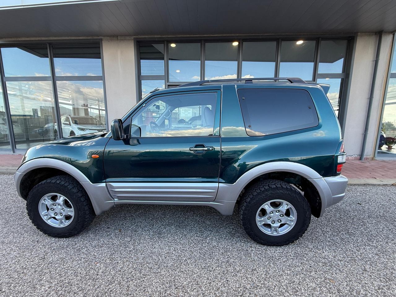 Mitsubishi Pajero 3.2 gls