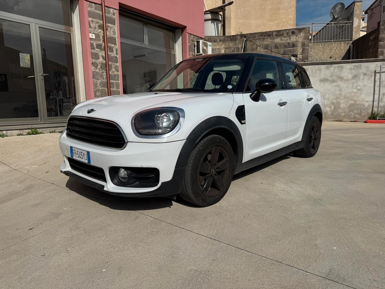 Mini Cooper D Countryman 2.0 Business Automatica