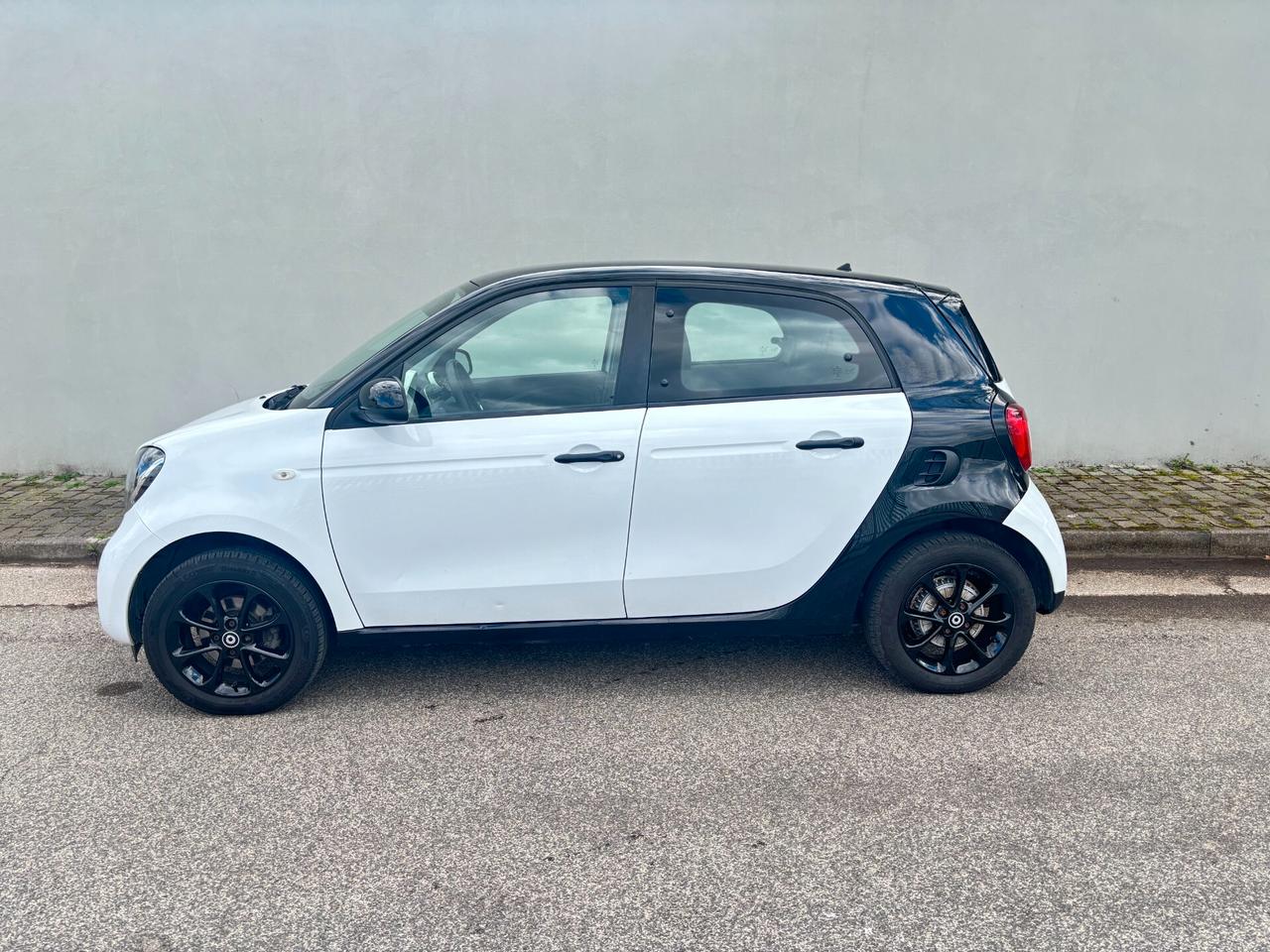 Smart ForFour 70 1.0 Brabus Syle