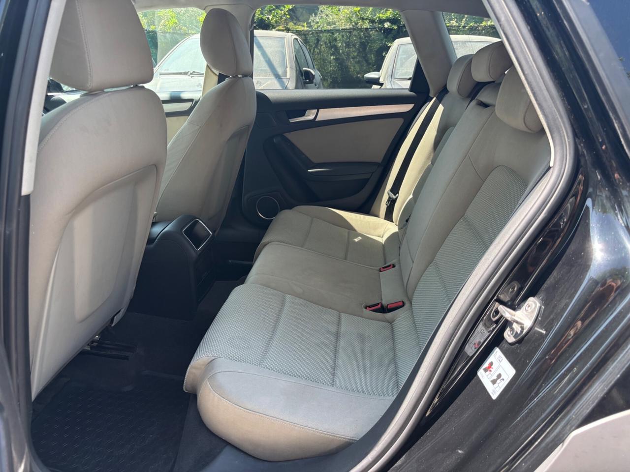 Audi A4 allroad 2.0 TDI gancio traino Advanced