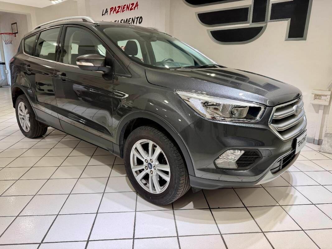 Ford Kuga 1.5 tdci Business s&s 2wd 120cv my18