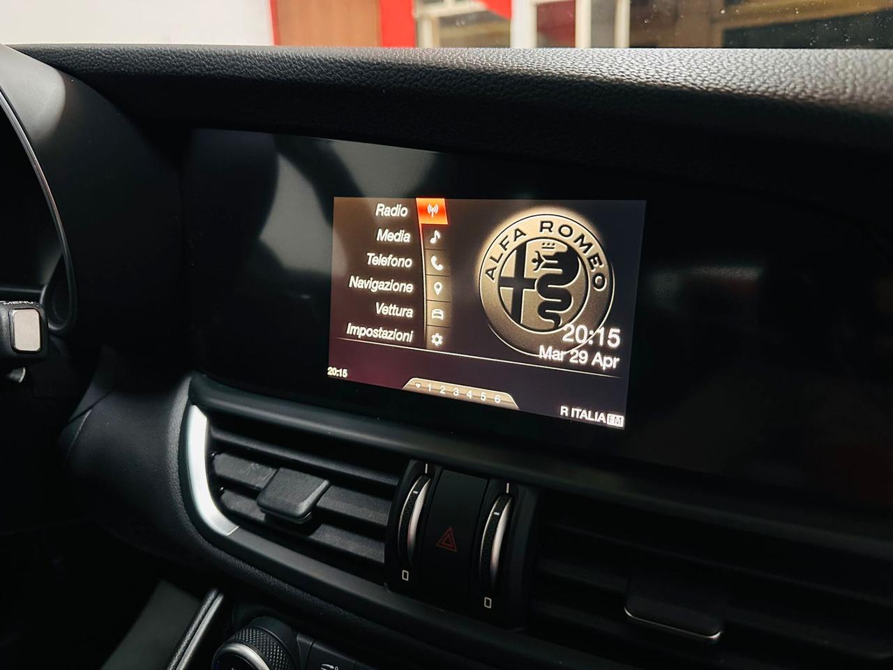 Alfa Romeo Giulia 2.2 Turbodiesel 150 CV
