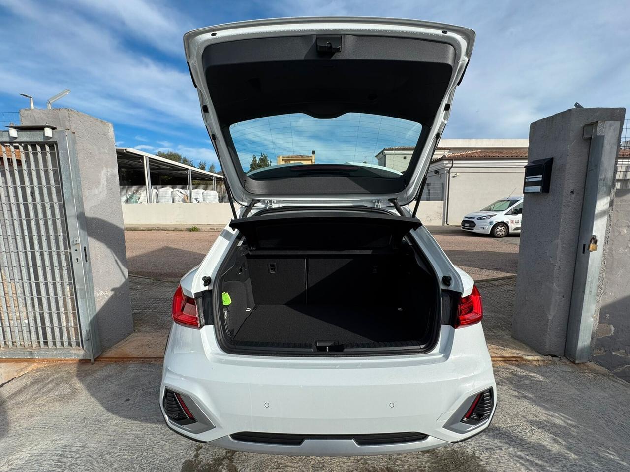 AUDI A1 CITYCARVER - 110 CV-NEOPATENTATI