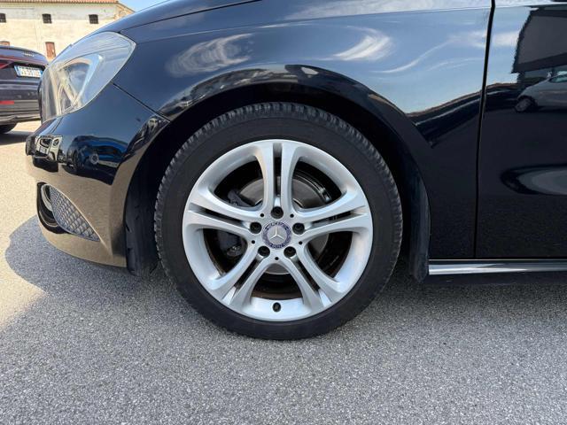 MERCEDES-BENZ A 180 CDI Automatic Premium