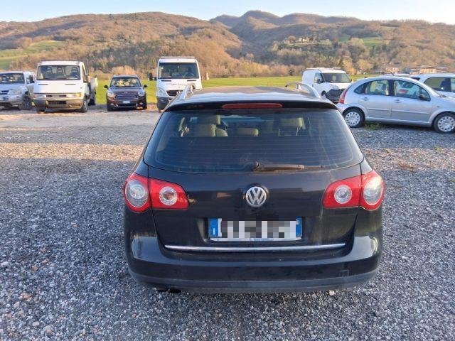 VOLKSWAGEN Passat 2.0 16V TDI 4mot. Var. Highline 4x4