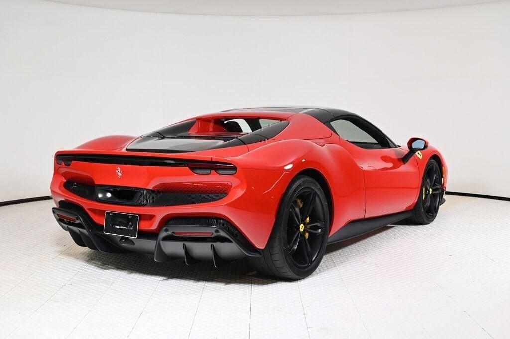 Ferrari 296 GTS 3500,00 LEASING FULL INCLUSIVE - NOLEGGIO LUNGO TERMINE