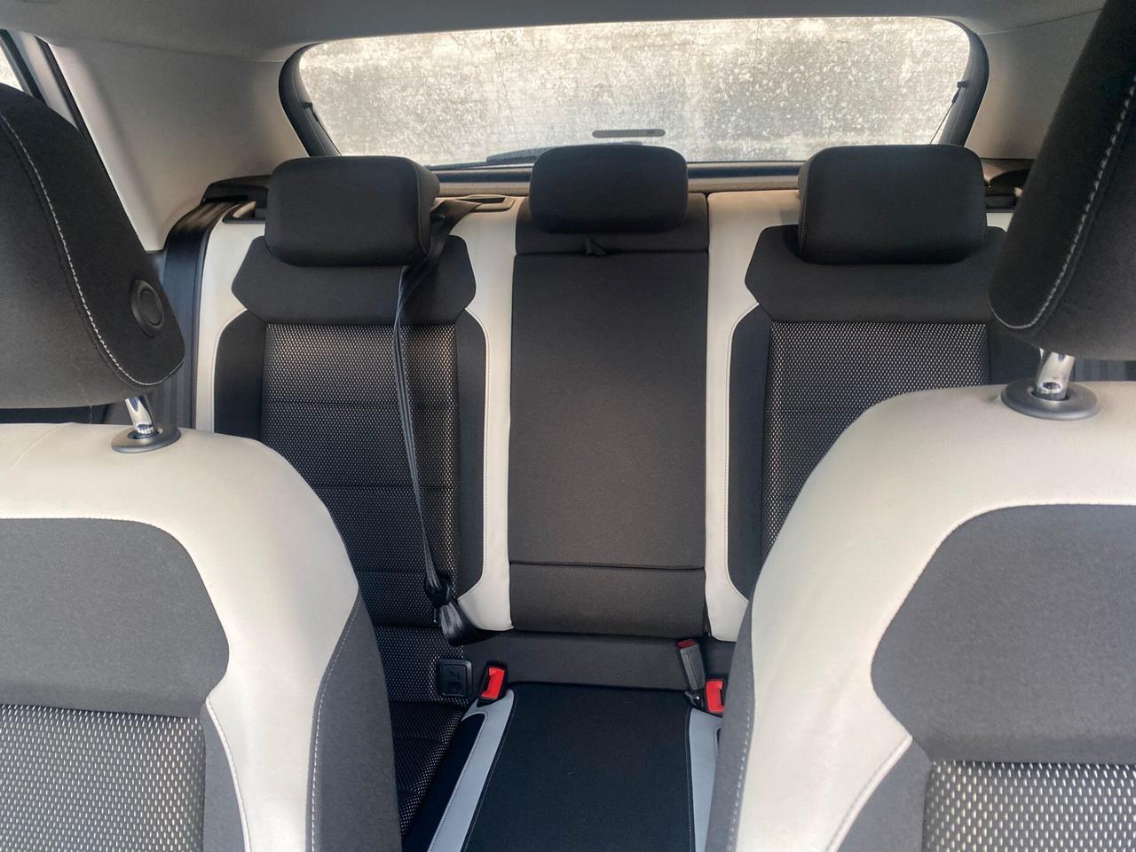 Volkswagen T-Roc 2.0 TDI SCR 4MOTION Advanced BlueMotion Technology