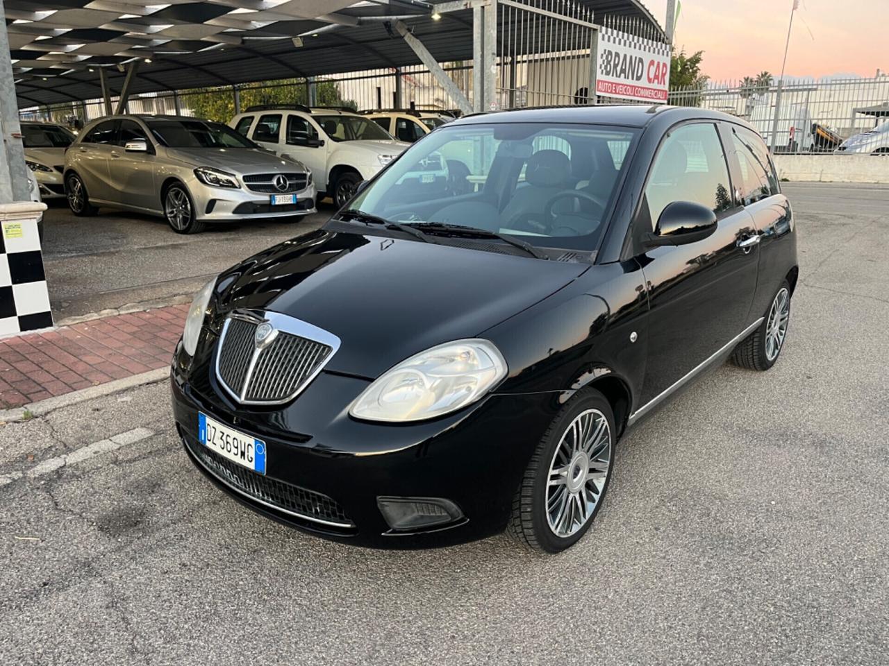 Lancia Ypsilon Platino Ecochic GPL - 2009