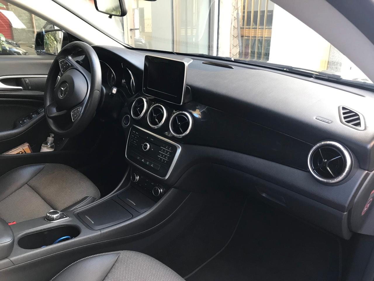 Mercedes-benz CLA 220 CLA 220 d Automatic Sport