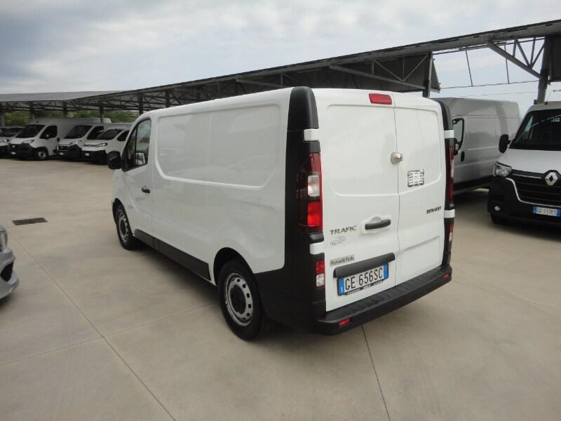 RENAULT Trafic 4ª serie Trafic T27 2.0 dCi 120...