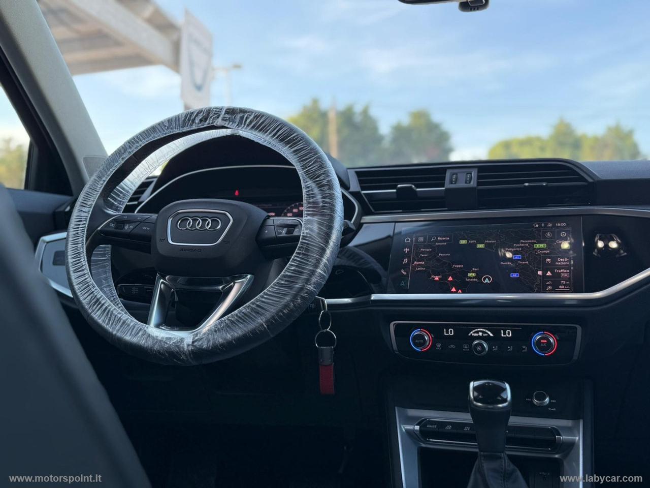 AUDI Q3 SPB 35 TDI S tronic Business Plus