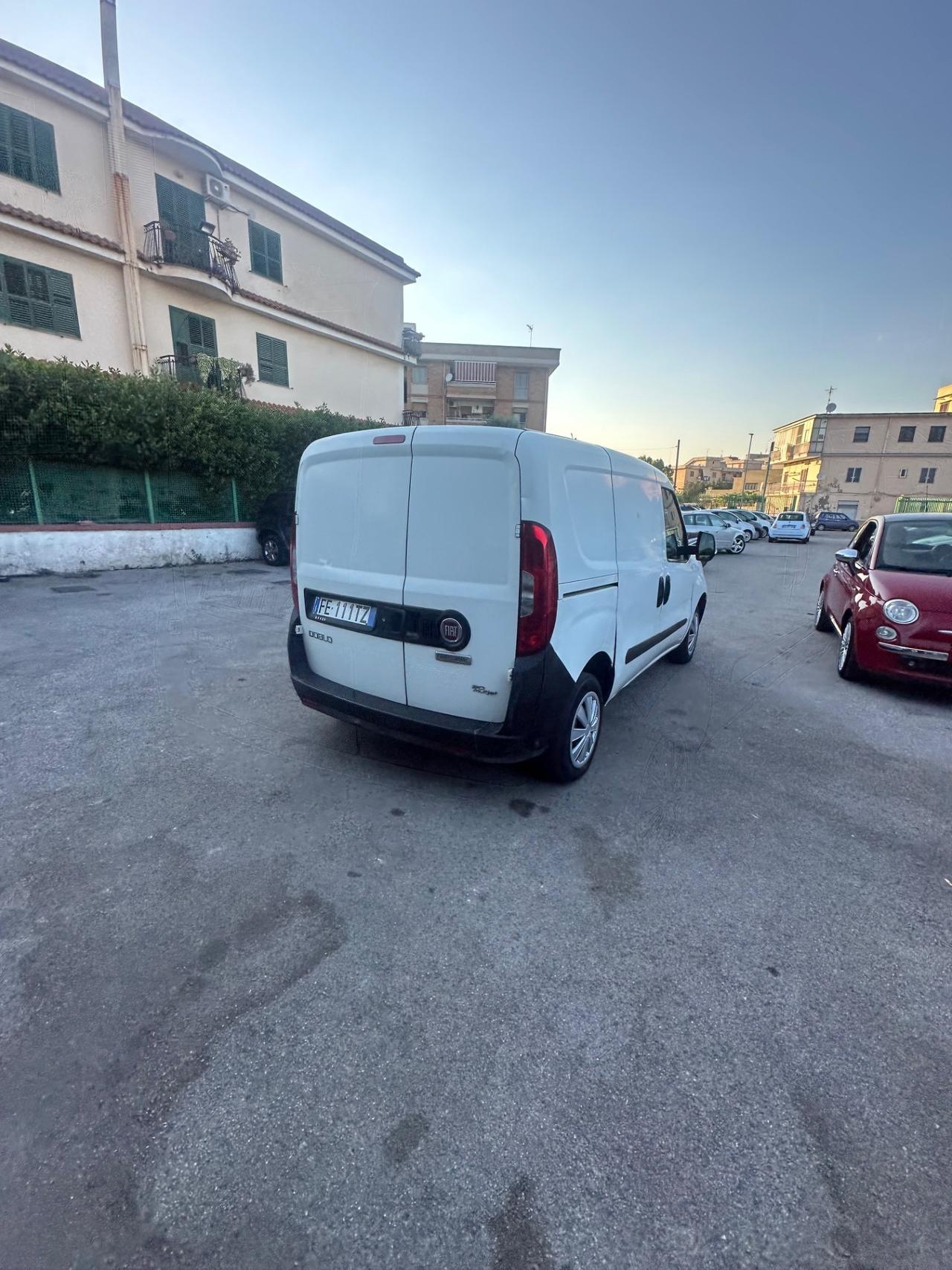 Fiat Doblo coibentato