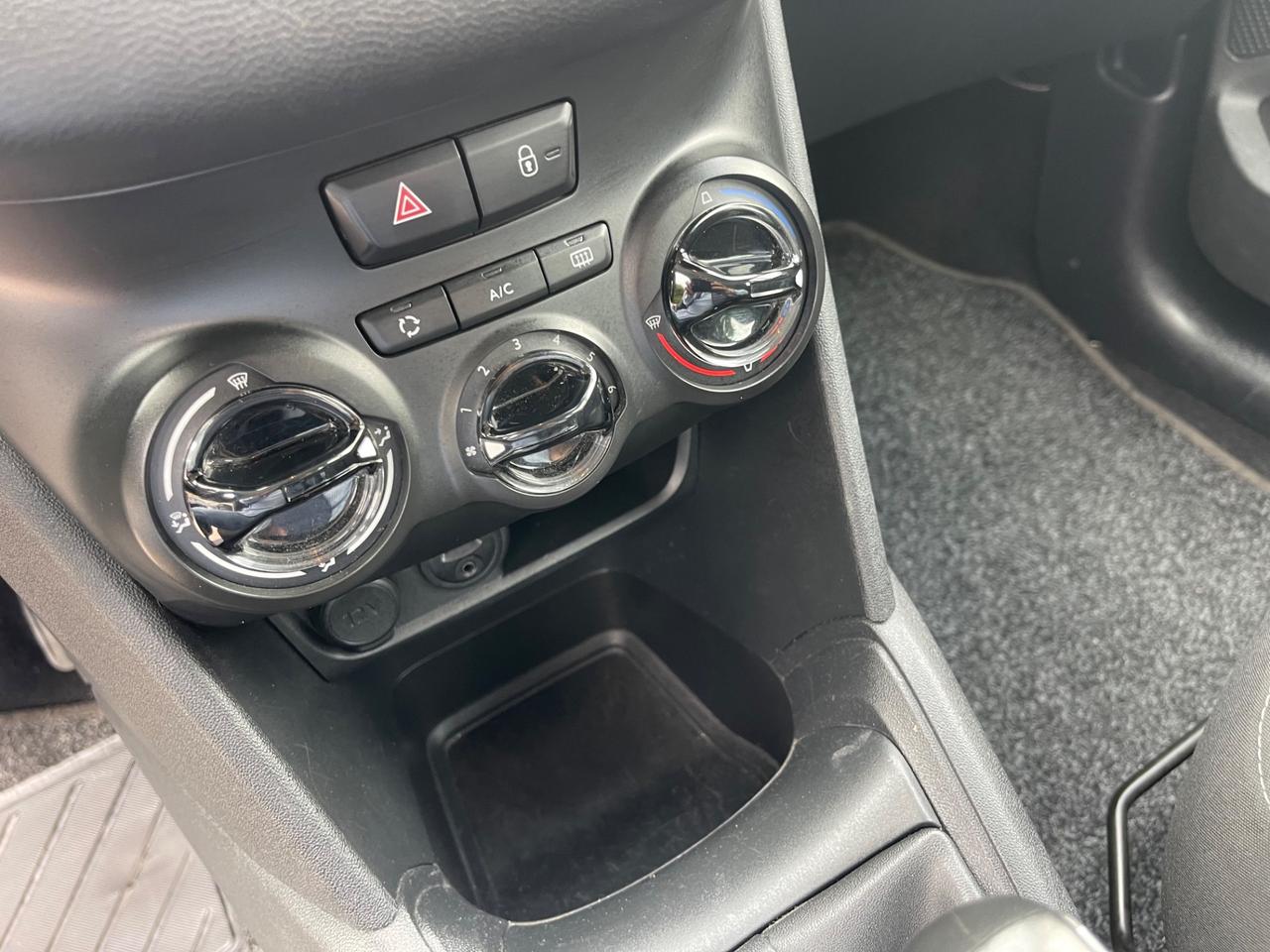 Peugeot 208 Active 1.4 HDI 68cv