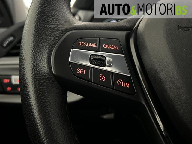 BMW 118 i 5p. Advantage *BOOKSERVICE*