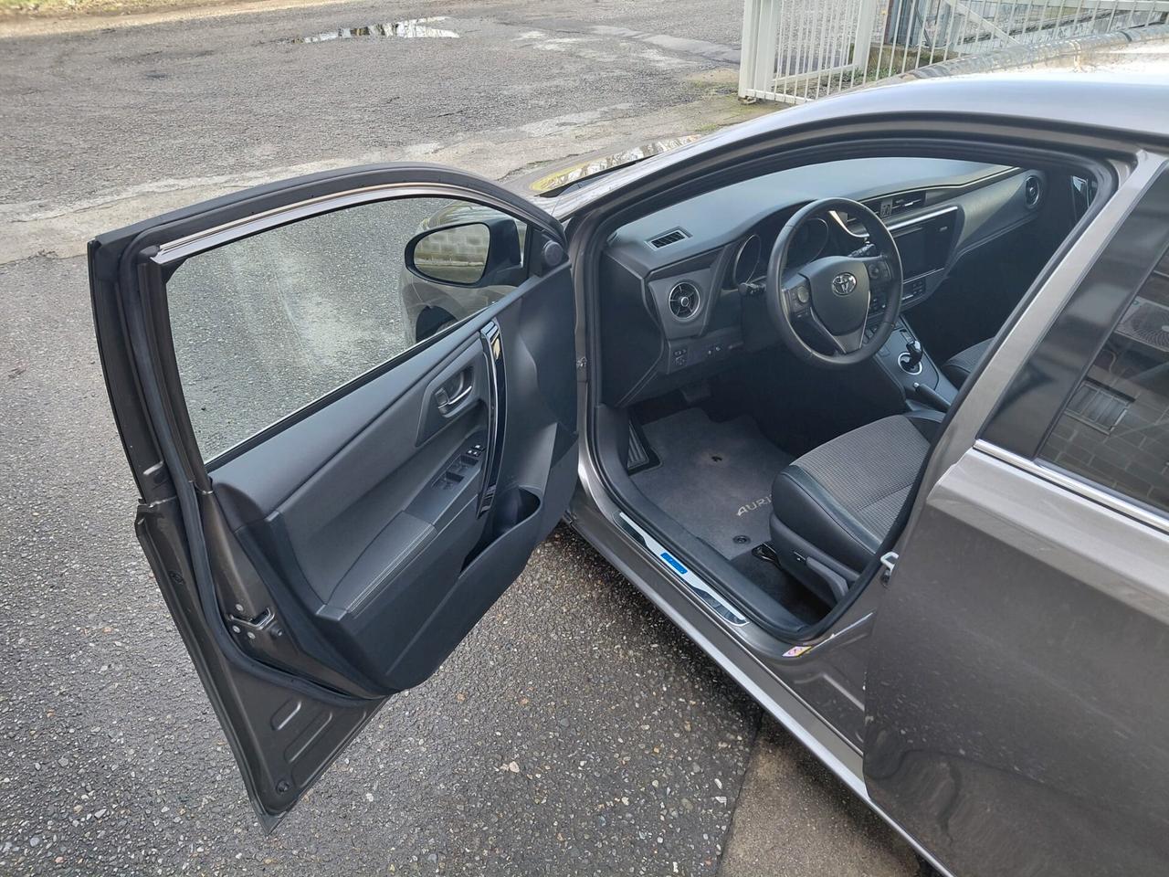 Toyota Auris Business UNICO PROPRIETARIO