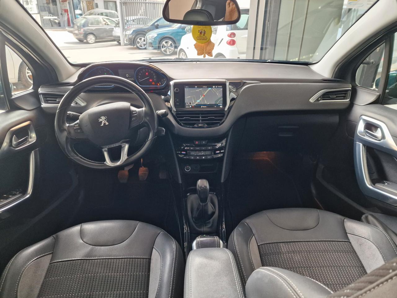 Peugeot 2008 BlueHDi 100 Allure