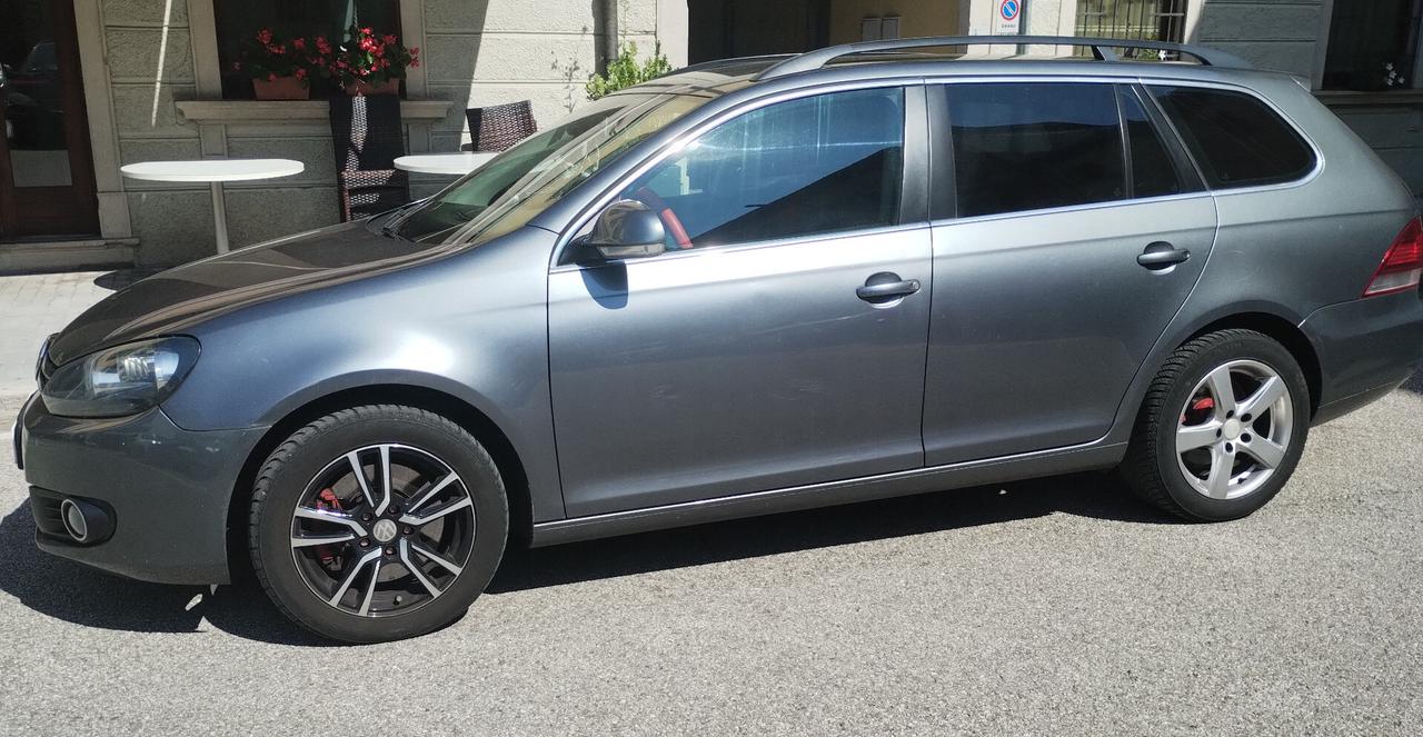 Volkswagen Golf Variant 2.0 TDI 140CV DPF 5p. Highline