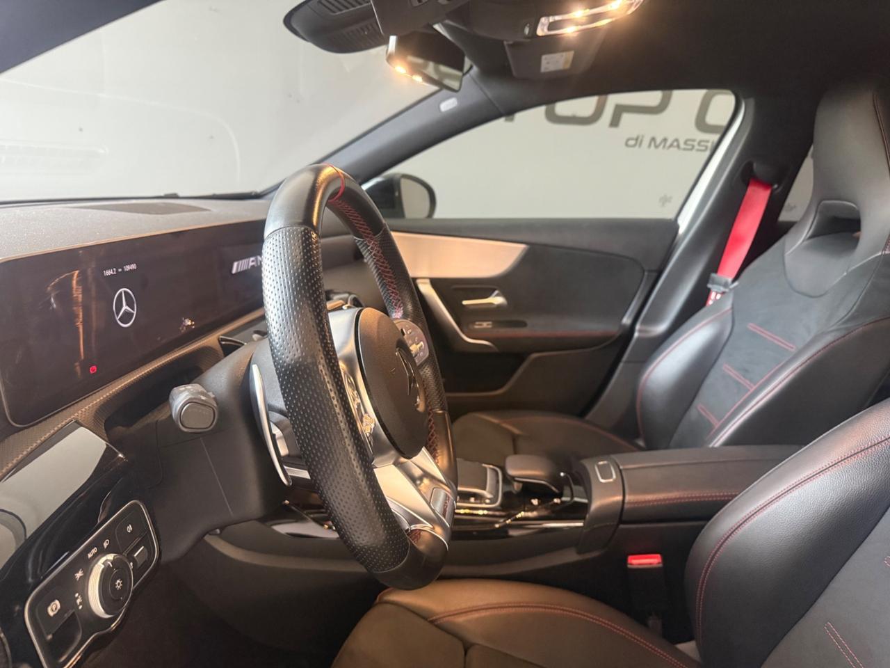 Mercedes-benz A 35 4matic