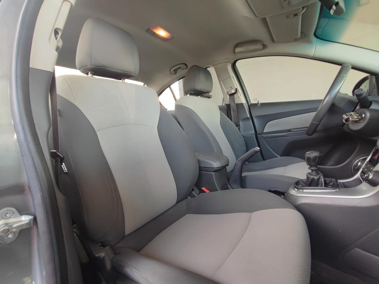 Chevrolet Cruze 1.6 4 porte GPL