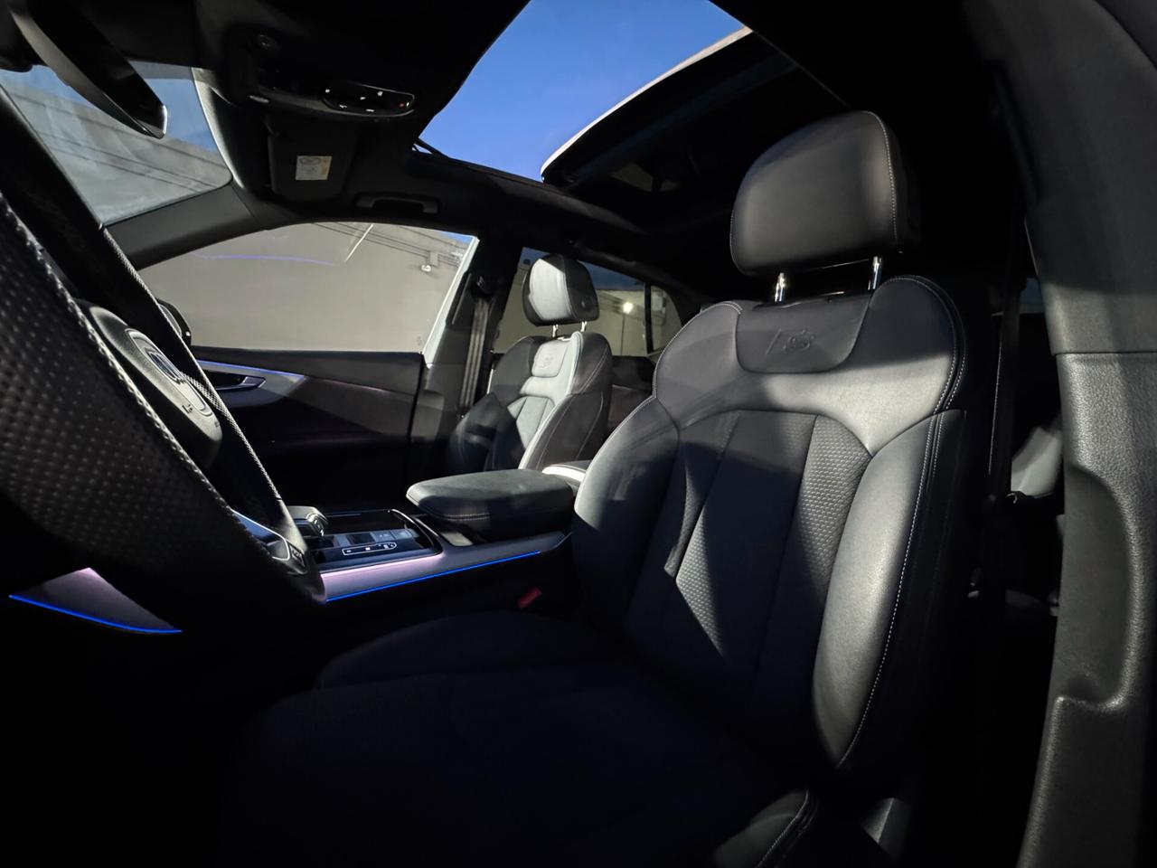 Q8 SUV TDI quattro 210 kW tiptronic S line edition TETTO APRIBILE