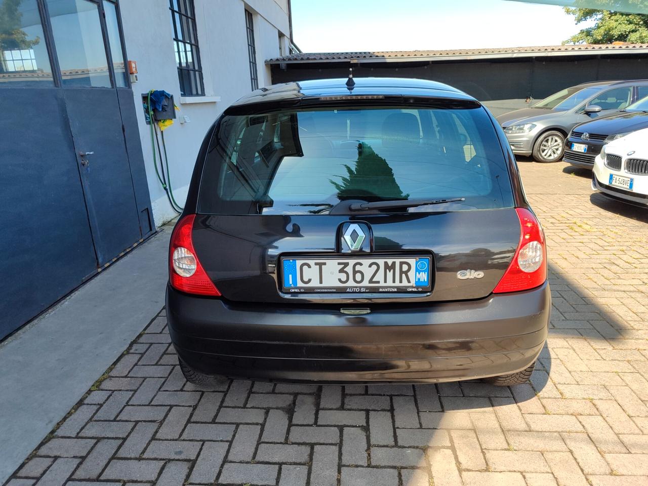 Renault Clio 1.2 cat 5 porte Confort Authentique