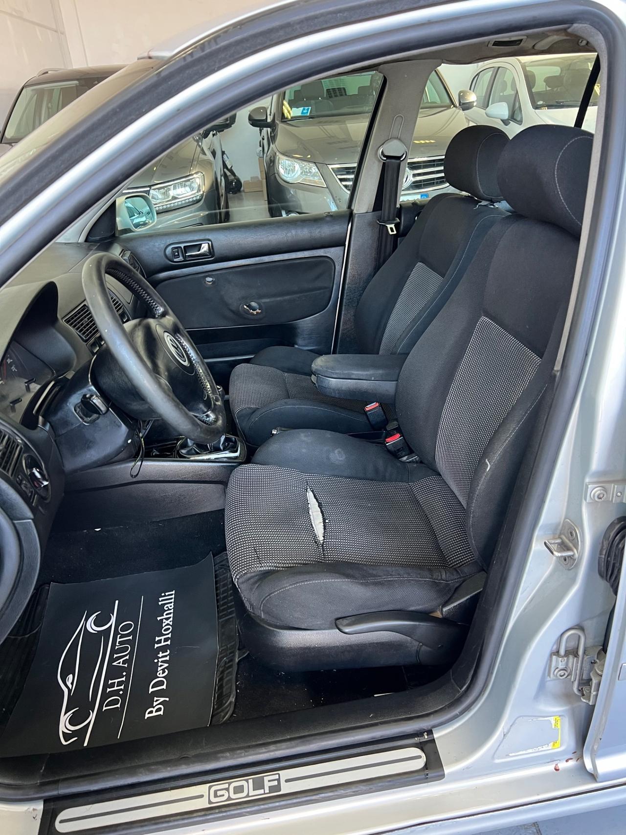 Volkswagen Golf 1.9 TDI/110 CV cat 5p. Comfortline