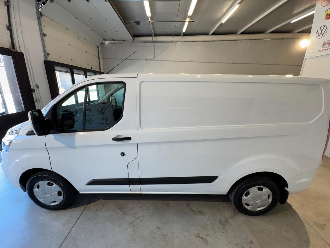 Ford Tourneo Custom 320 2.0 TDCi 130CV PL Trend