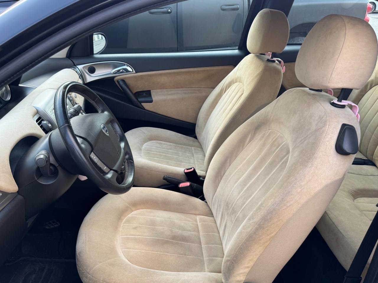 Lancia Ypsilon 1.4 NEOPAT. LEGGERE BENE