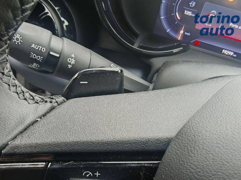 Alfa Romeo Junior Junior 1.2 136 CV Hybrid eDCT6