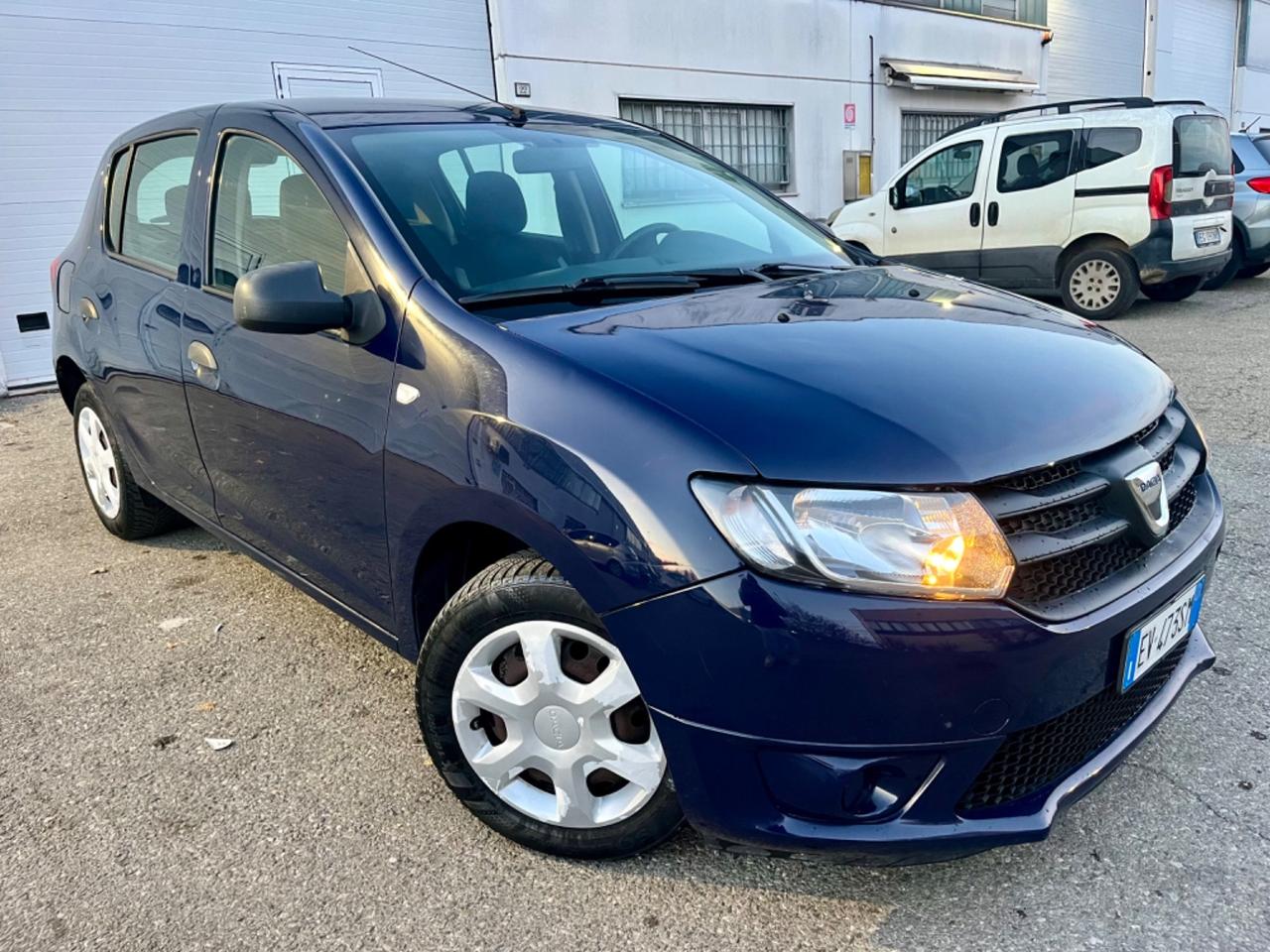 Dacia Sandero 1.2GPL(scadenza 2035) 2014 105.000km perfetta