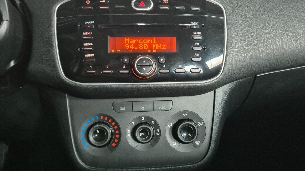 Fiat Punto 1.3 MJT II 75 CV 5 porte Lounge (OK NEOPATENTAT)