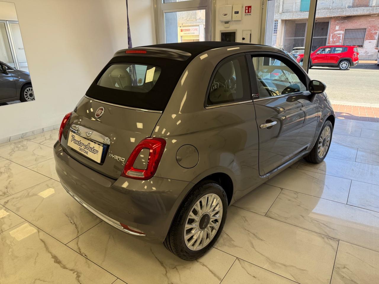 Fiat 500 C 1.0 Hybrid Dolcevita