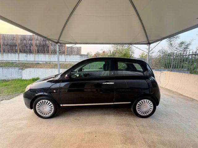 LANCIA Ypsilon 1.3 MJT 75 CV Argento PRIMO PREZZO OK NEOPATENTATI