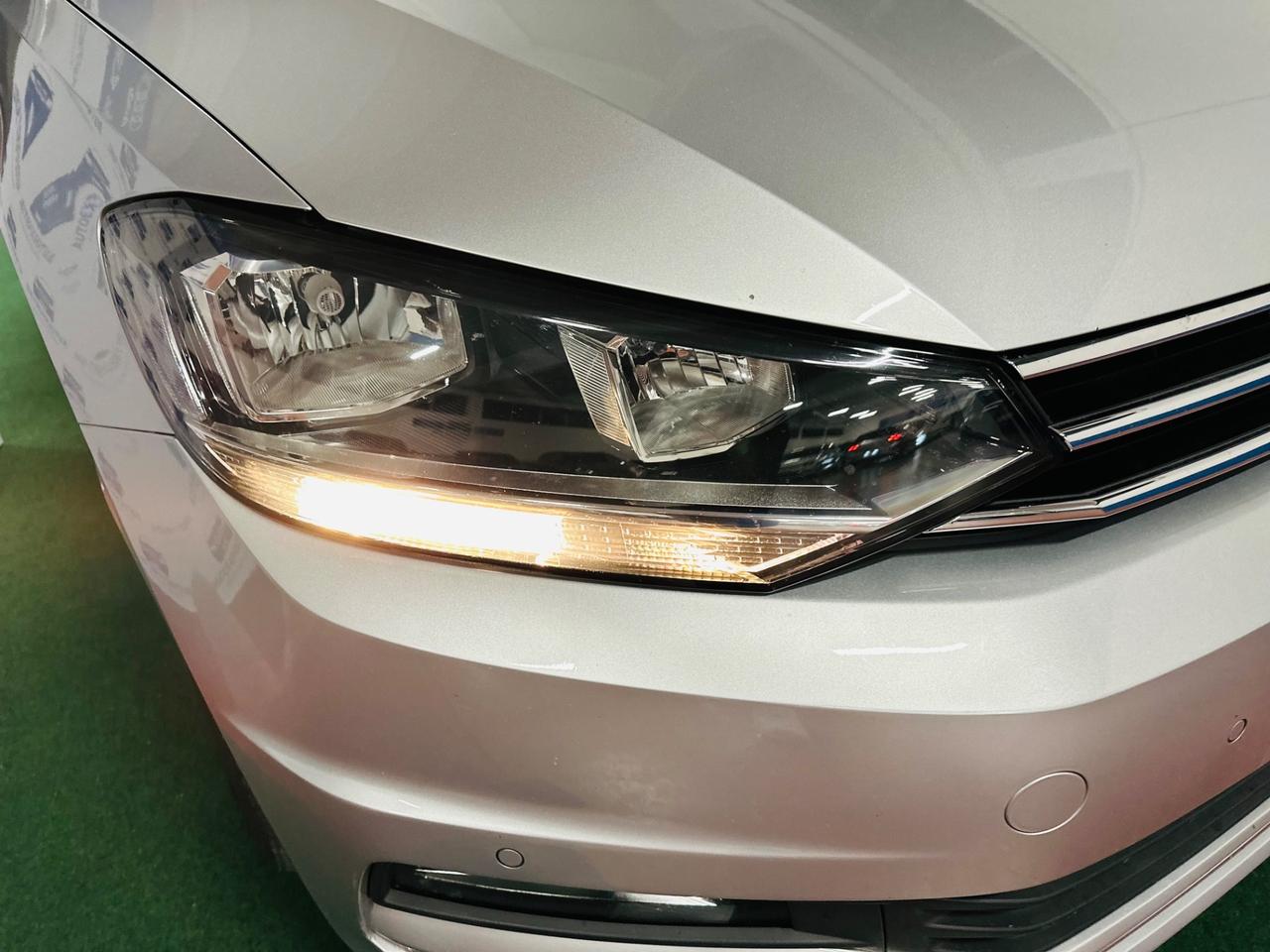 Splendida Touran 2.0 TDI 150/automatic/pelle/kmcertif