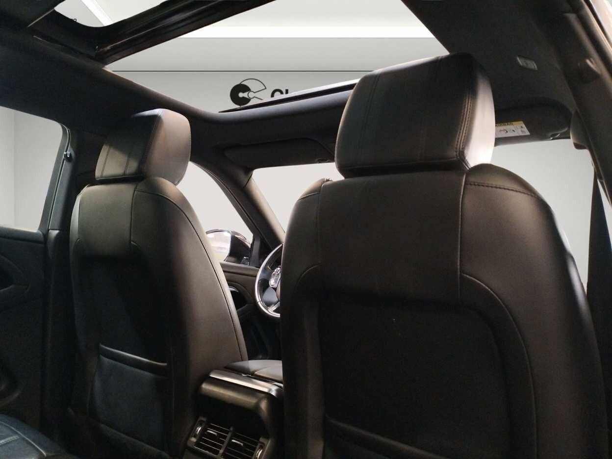 Land Rover Range Rover Evoque II 2019 2.0d i4 mhev R-Dynamic HSE awd 150cv auto